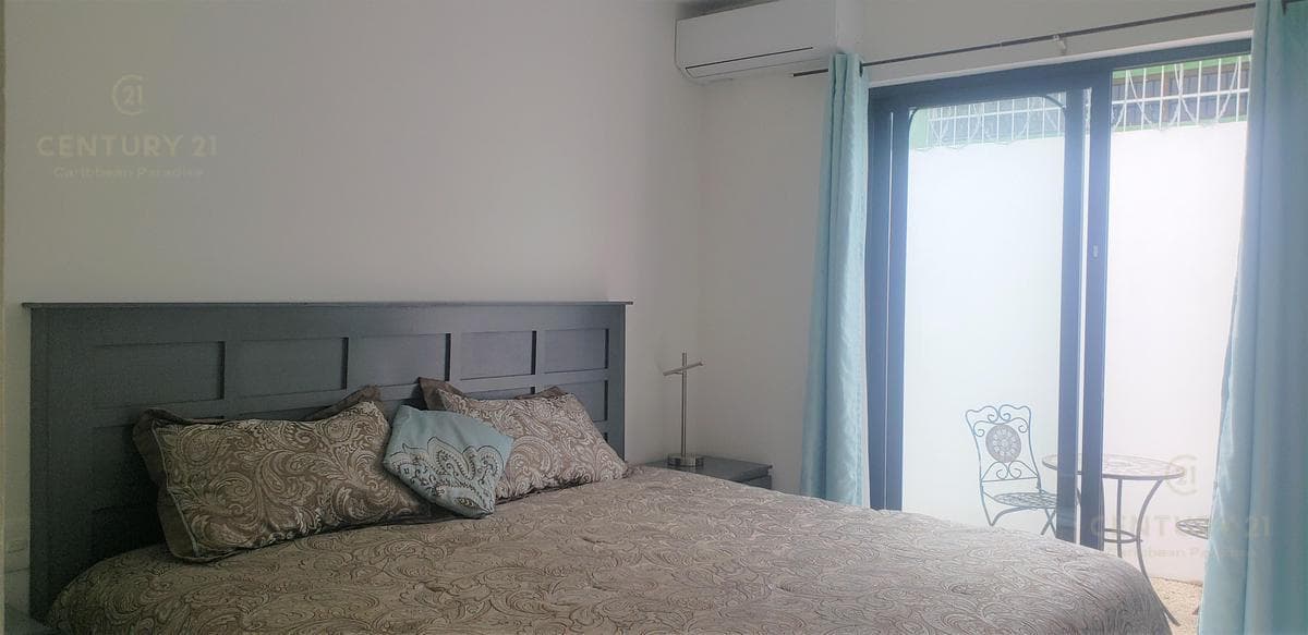 Se renta departamento 1 recamara amueblado alberca zona Centro Playa del Carmen P4488