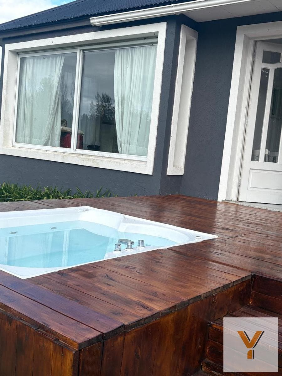 House for Sale - 3 Bedrooms, 2 Bathrooms - Coronel Brandsen