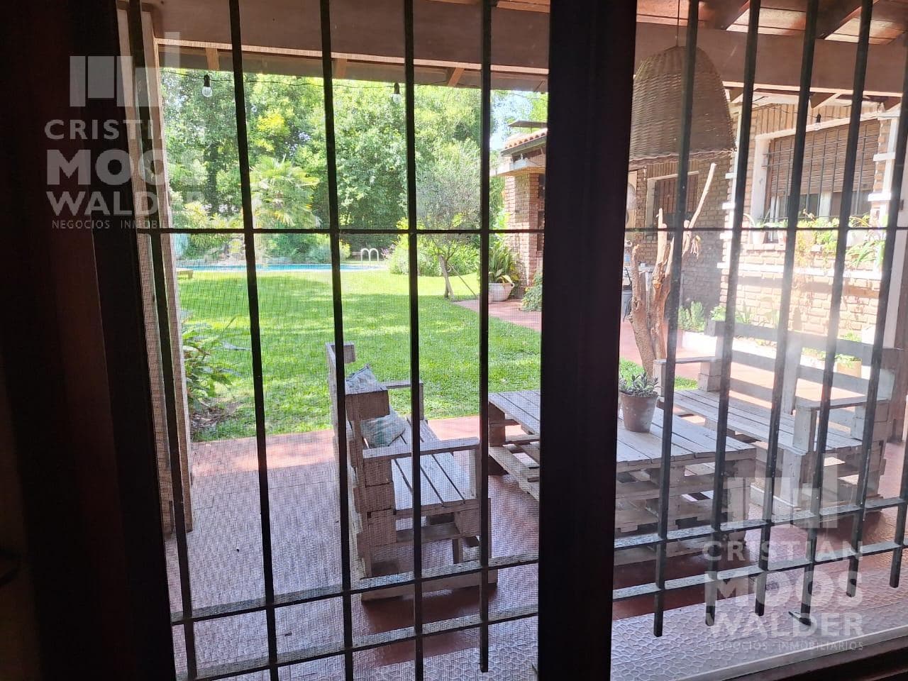 Casa Los Ñanduces: 4-room home near Route 26 and the Pan-American Highway; eligible for financing