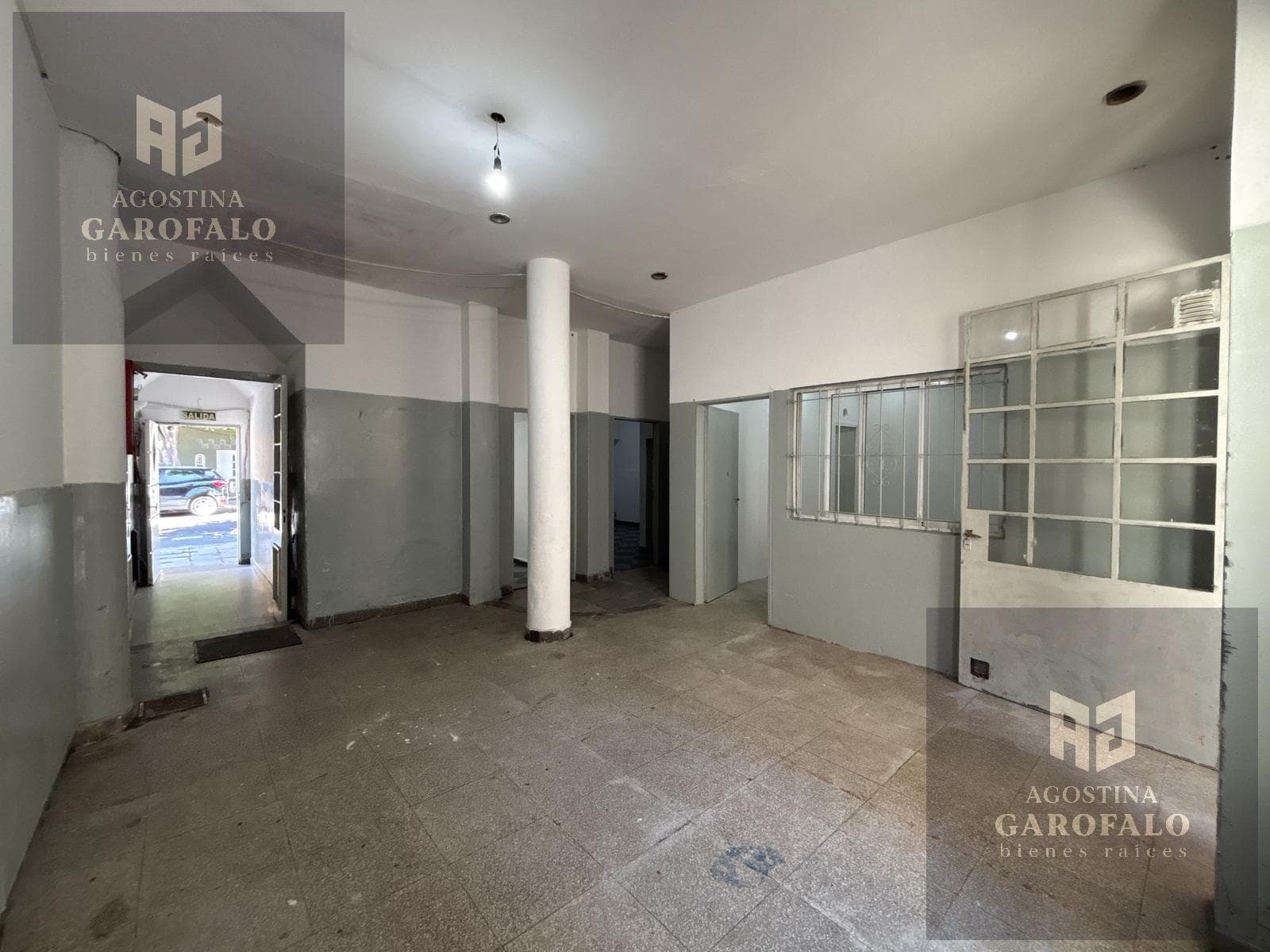 House for Sale in the Santa Rita Neighborhood - Multi-family residence, great investment opportunity!