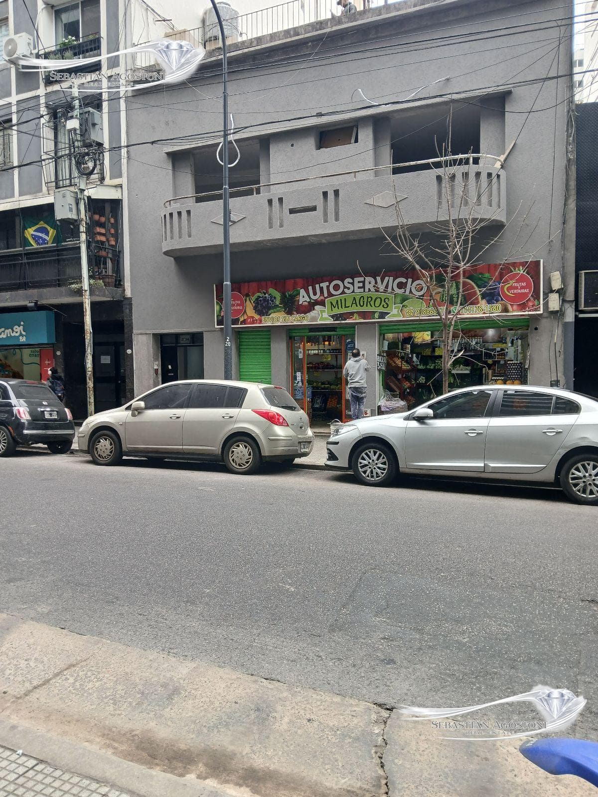 Opportunity: Two townhouses for sale as a single lot, in need of renovation, in Barrio Norte