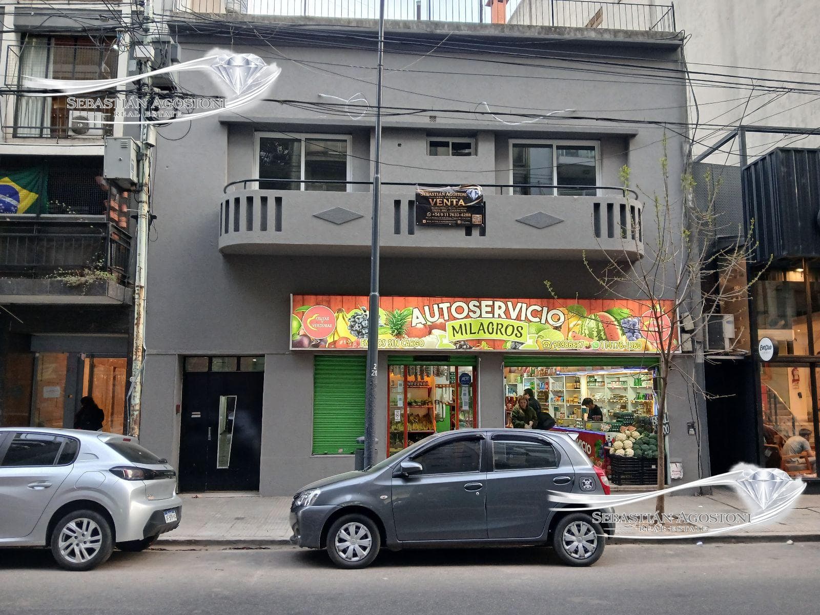 Opportunity: Two townhouses for sale as a single lot, in need of renovation, in Barrio Norte
