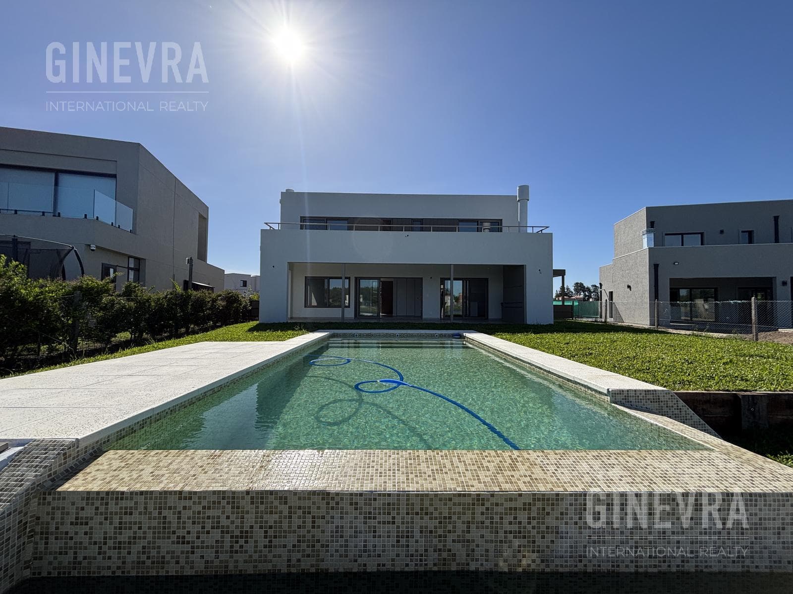House for Sale in Santa Ana Villanueva