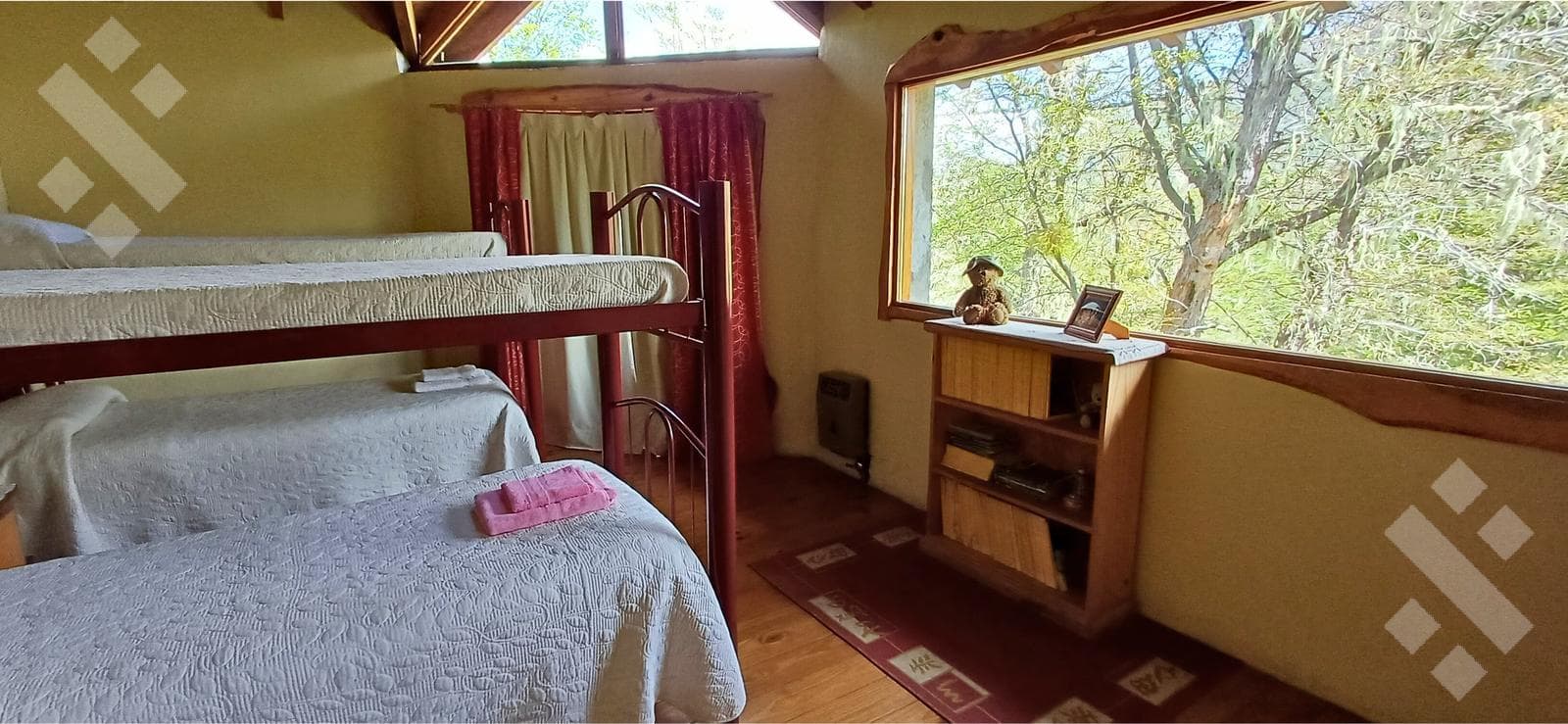 House for Sale: 250 m² - 5 bedrooms - Lago Hermoso - San Martín de los Andes