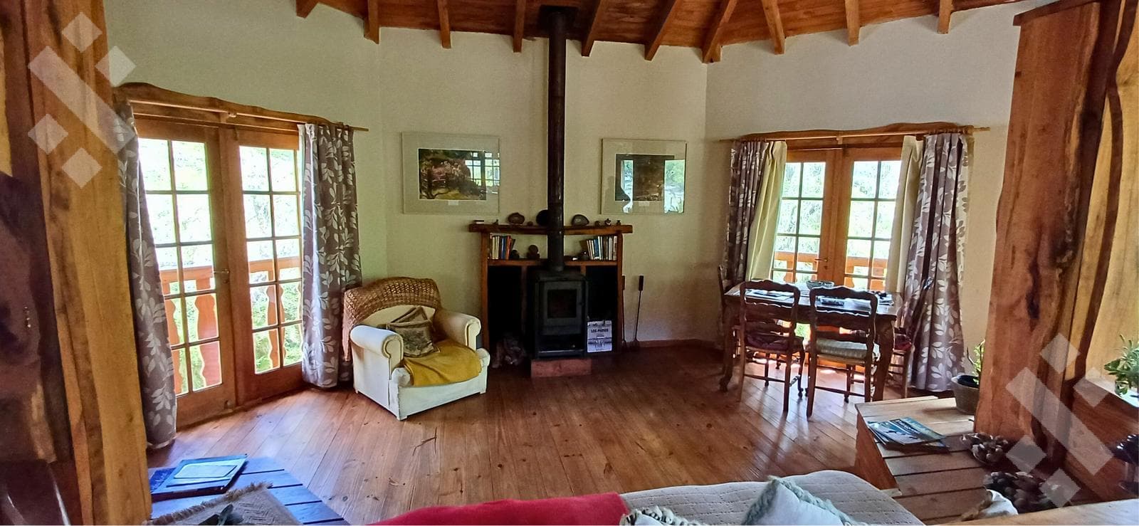 House for Sale: 250 m² - 5 bedrooms - Lago Hermoso - San Martín de los Andes