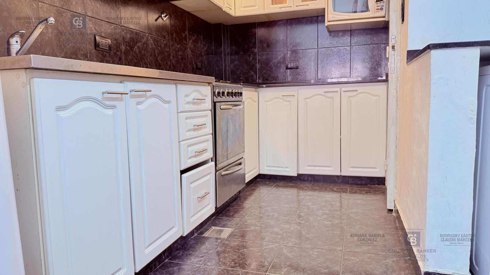 VENTA DEPARTAMENTO 3 AMBIENTES EN SAN NICOLAS CABA APTO CRÉDITO