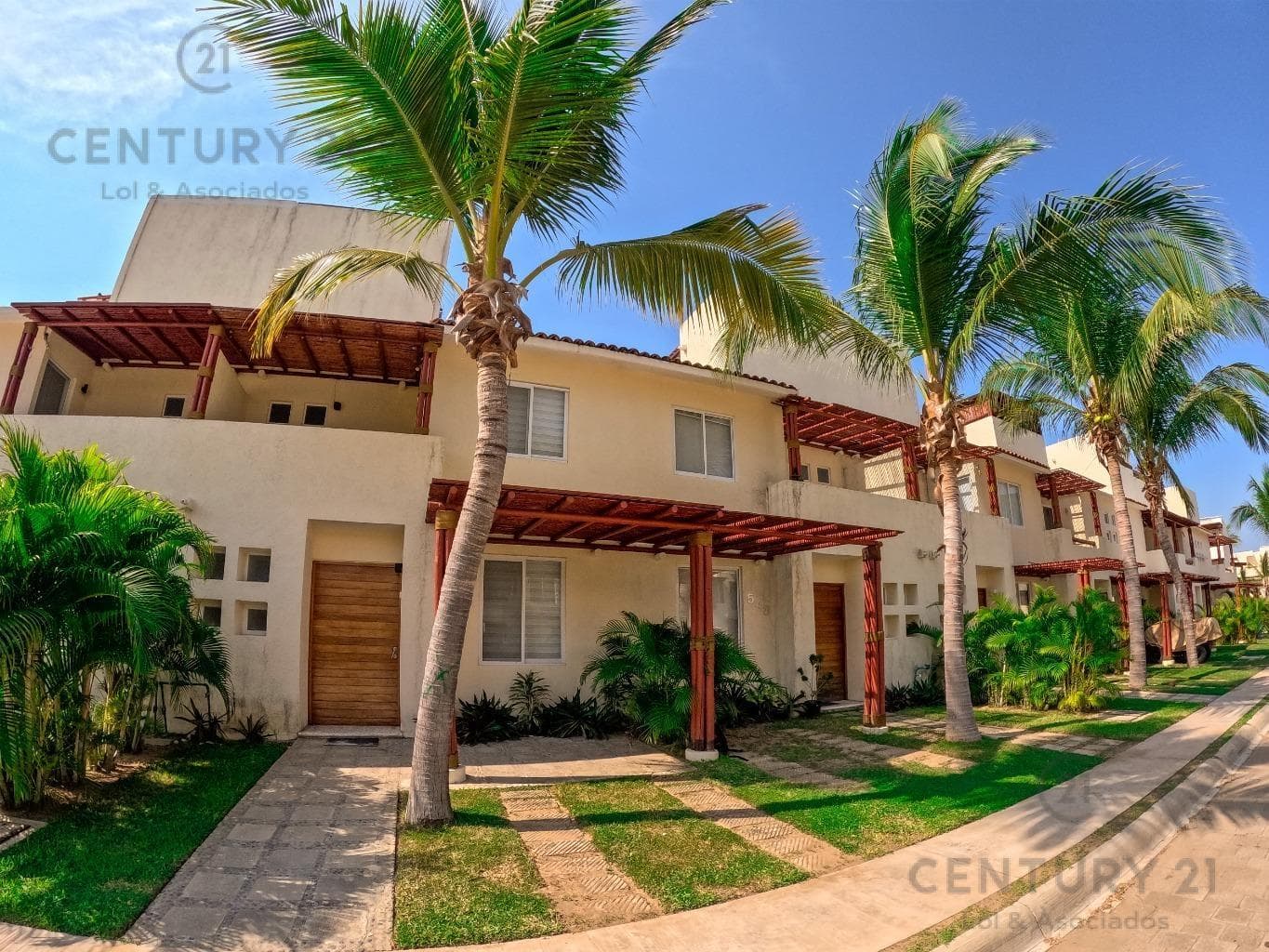 House in the Town of Barra Vieja