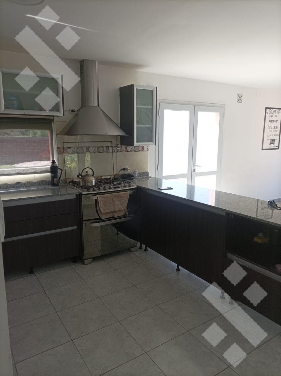 House in Cinco Saltos