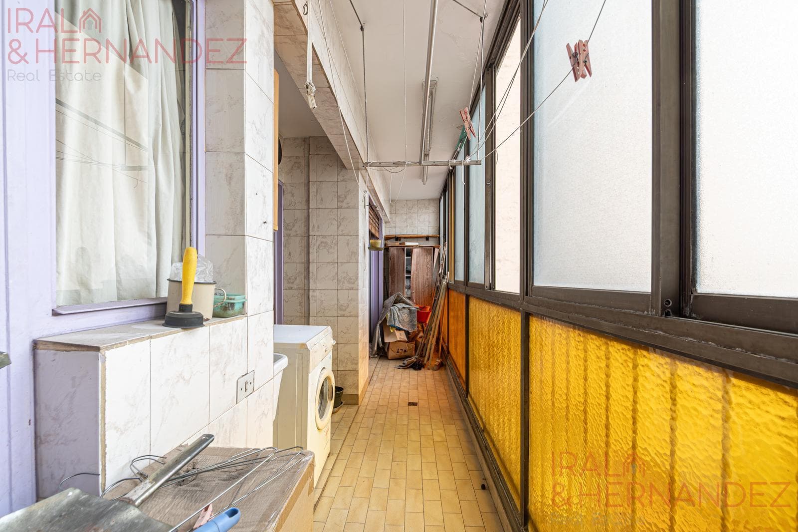 3-room apartment for sale in Flores with a DEDICATED PARKING SPACE and utility room