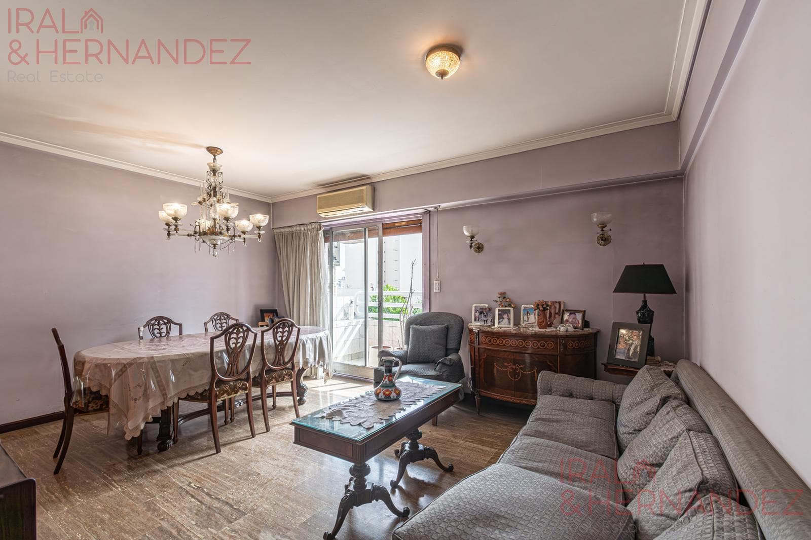 3-room apartment for sale in Flores with a DEDICATED PARKING SPACE and utility room