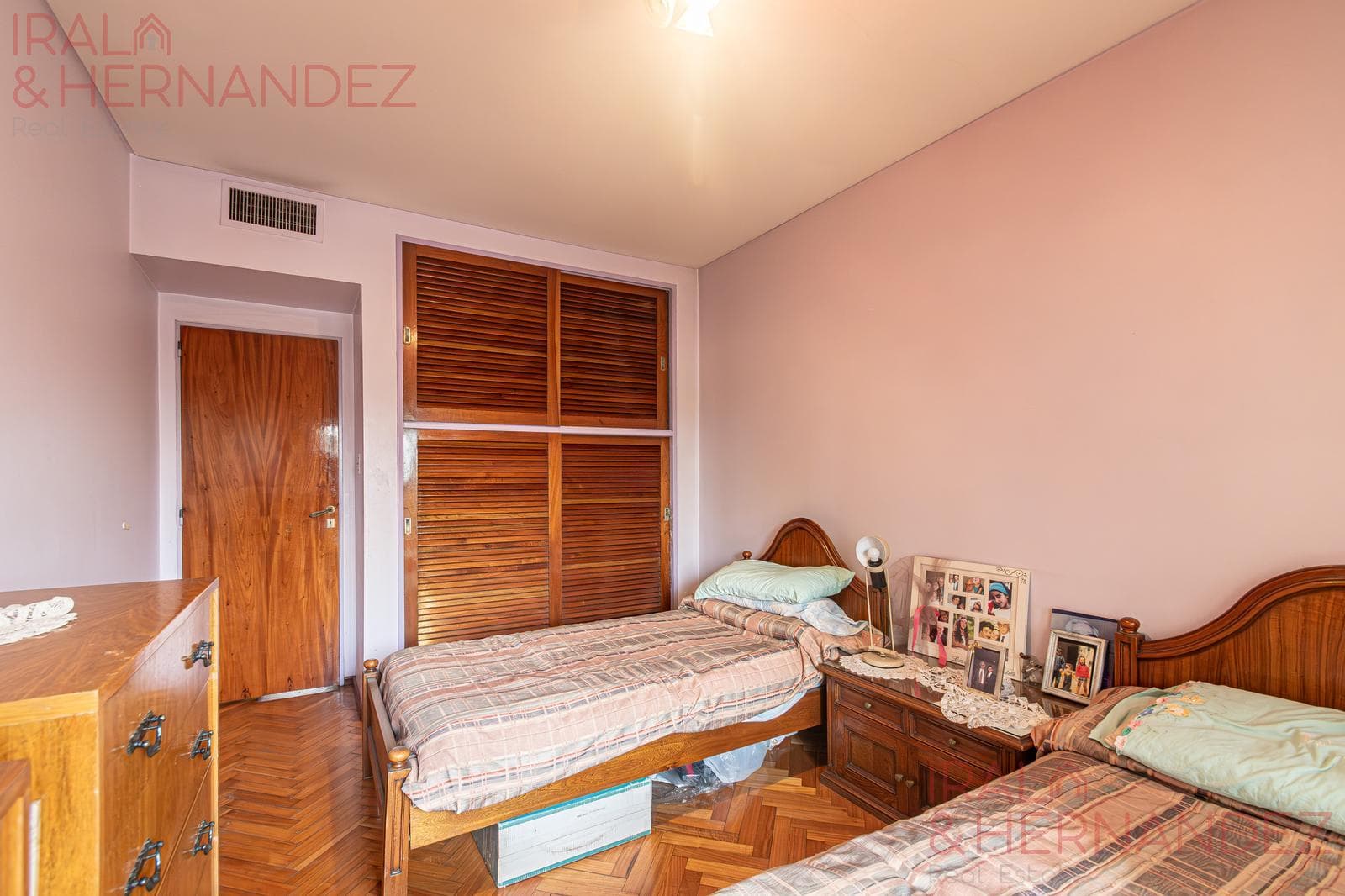 3-room apartment for sale in Flores with a DEDICATED PARKING SPACE and utility room