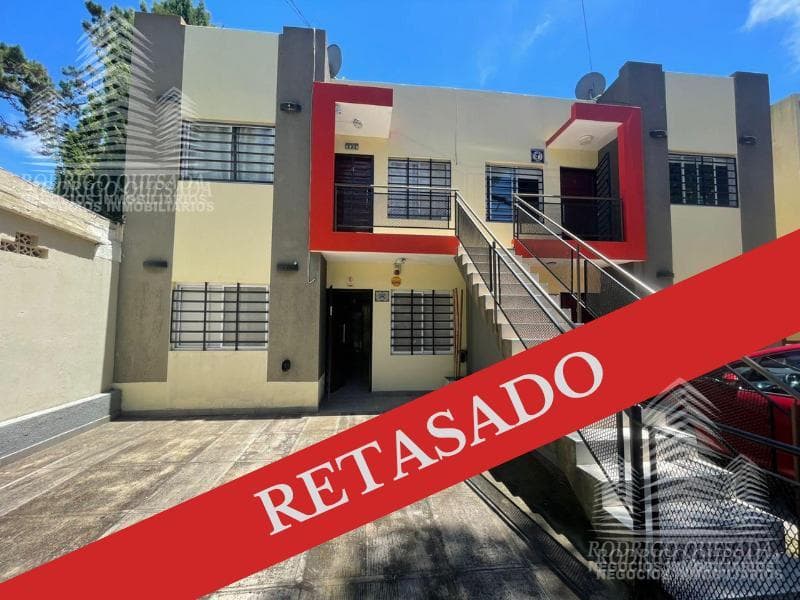 Modern ground-floor apartment, just 3 blocks from the ocean!! PRICE REDUCED - GREAT OPPORTUNITY