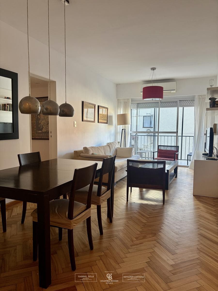 Short-term rental of a 4-room apartment in Recoleta