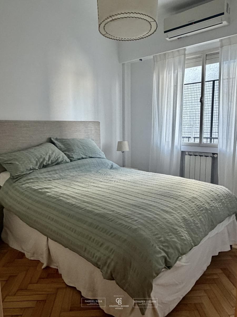Short-term rental of a 4-room apartment in Recoleta