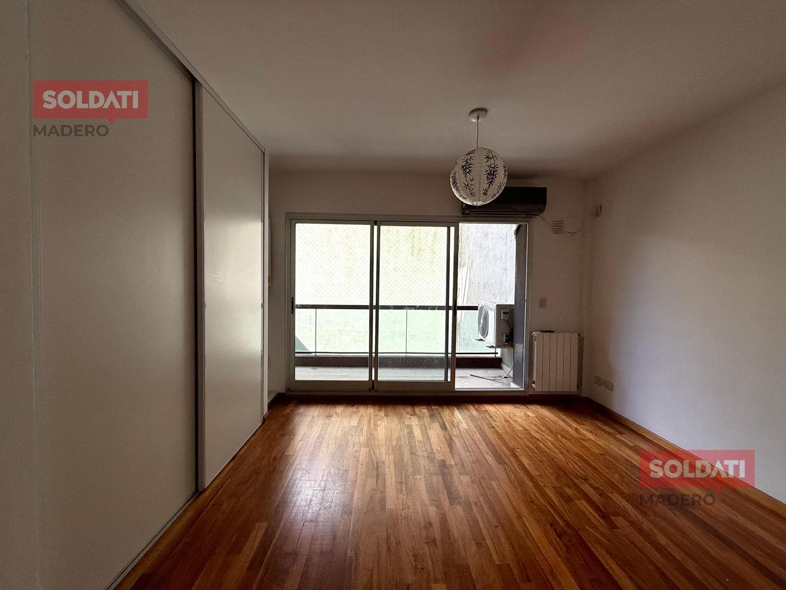 For Sale: Studio Apartment (Can Be Divided) with Balcony in Palermo