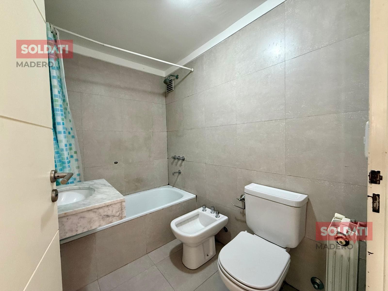 For Sale: Studio Apartment (Can Be Divided) with Balcony in Palermo
