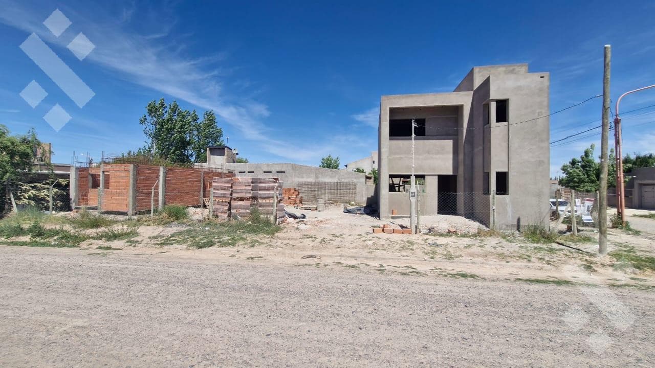 DUPLEX FOR SALE IN POZO GENERAL FERNANDE ORO