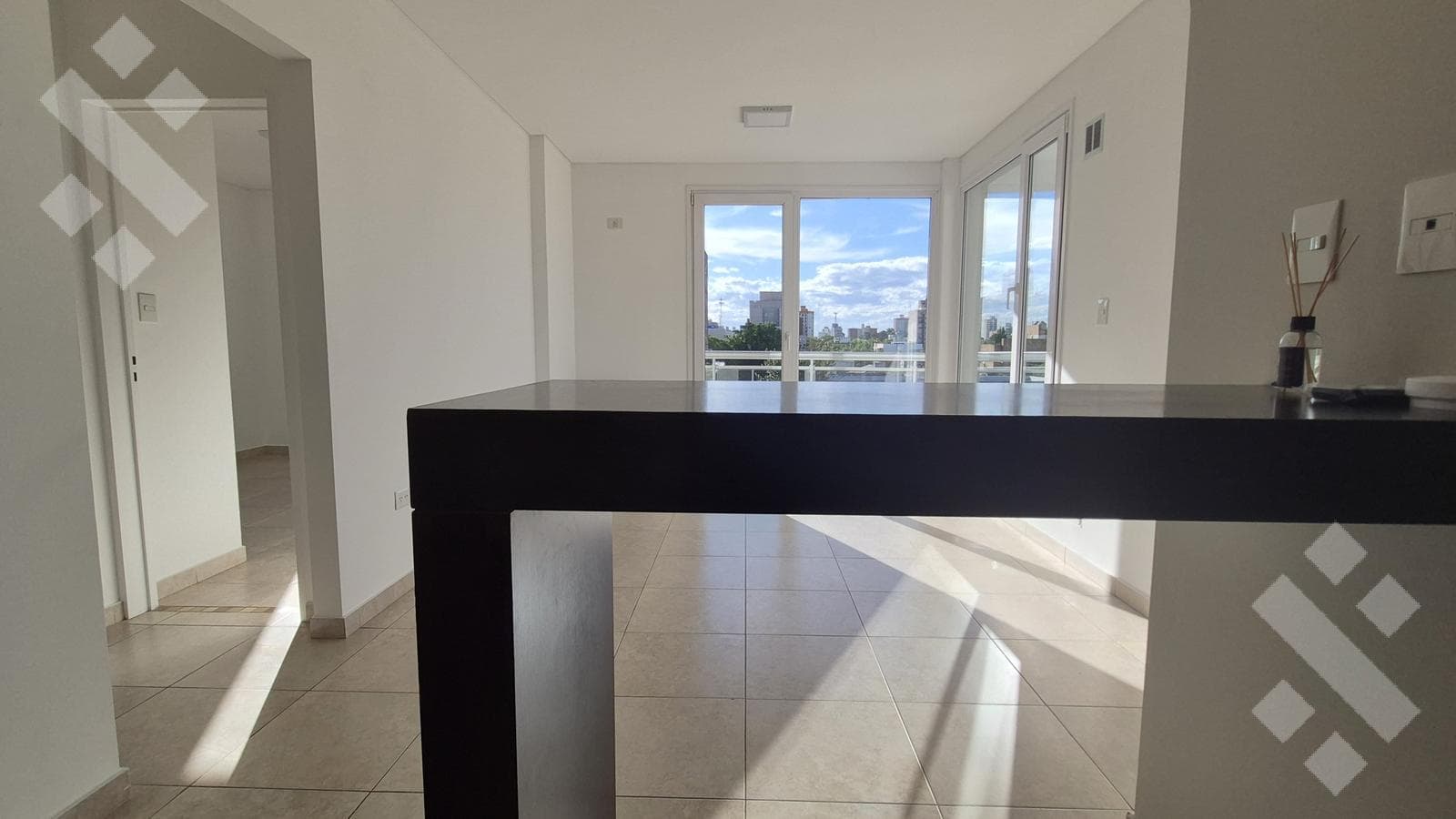 FOR RENT: 2-Bedroom Apartment in Cipolletti