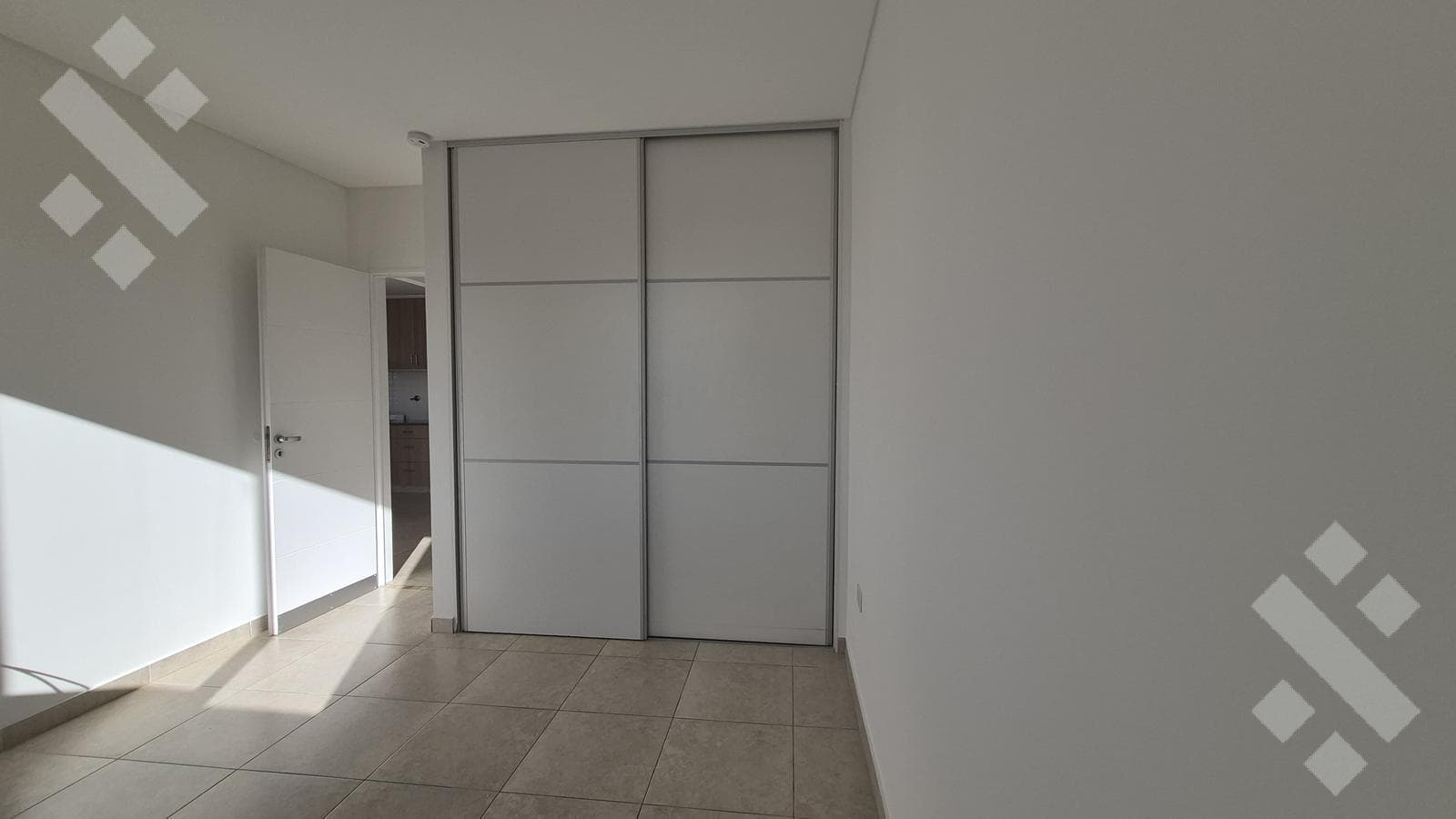 FOR RENT: 2-Bedroom Apartment in Cipolletti