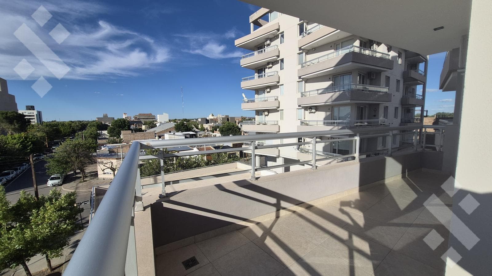 FOR RENT: 2-Bedroom Apartment in Cipolletti
