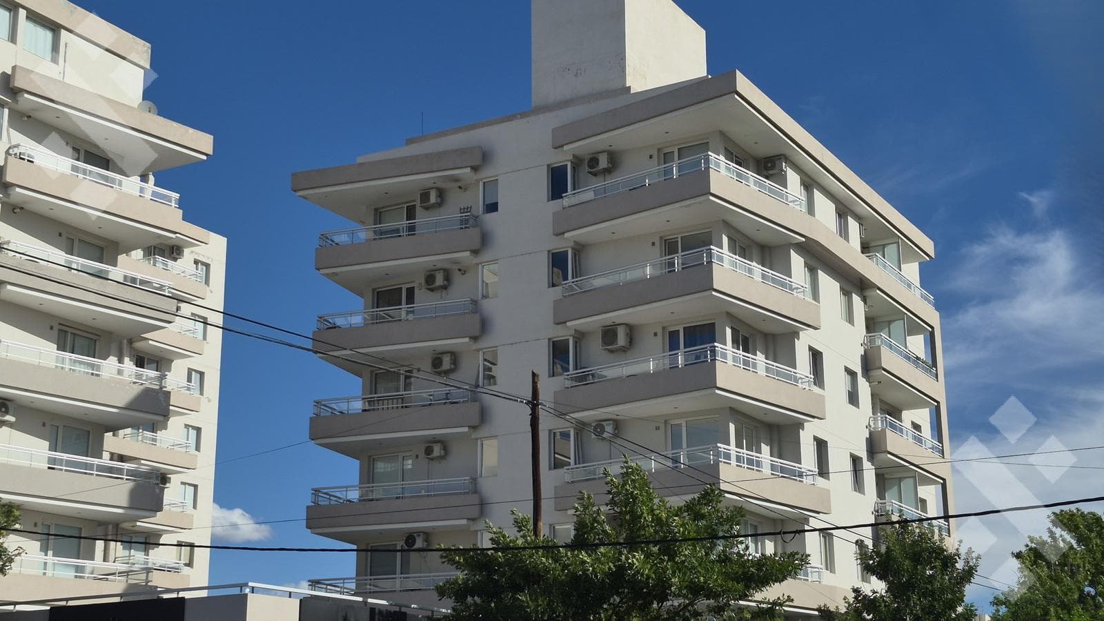 FOR RENT: 2-Bedroom Apartment in Cipolletti