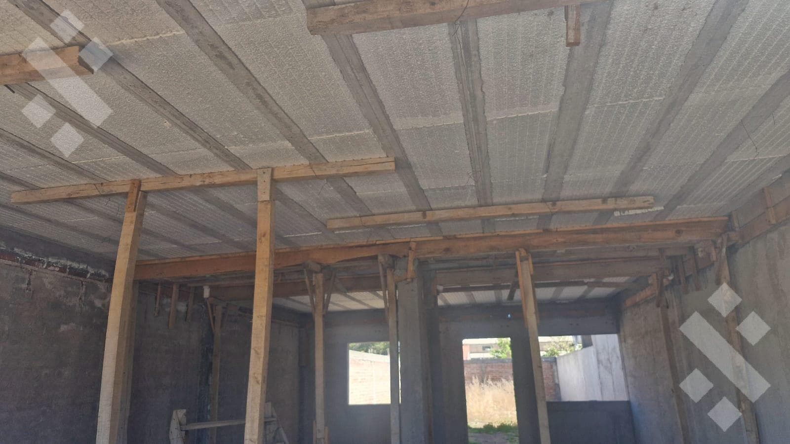 FOR SALE: HOUSE UNDER CONSTRUCTION