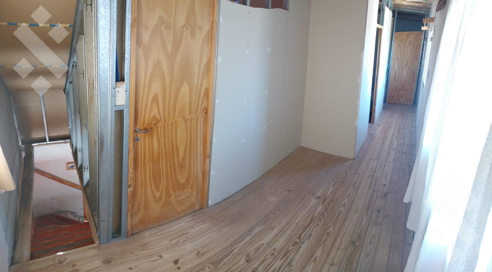 4-BEDROOM HOUSE FOR SALE with a 1-bedroom apartment and a shed - BALSA LAS PERLAS, RIO NEGRO
