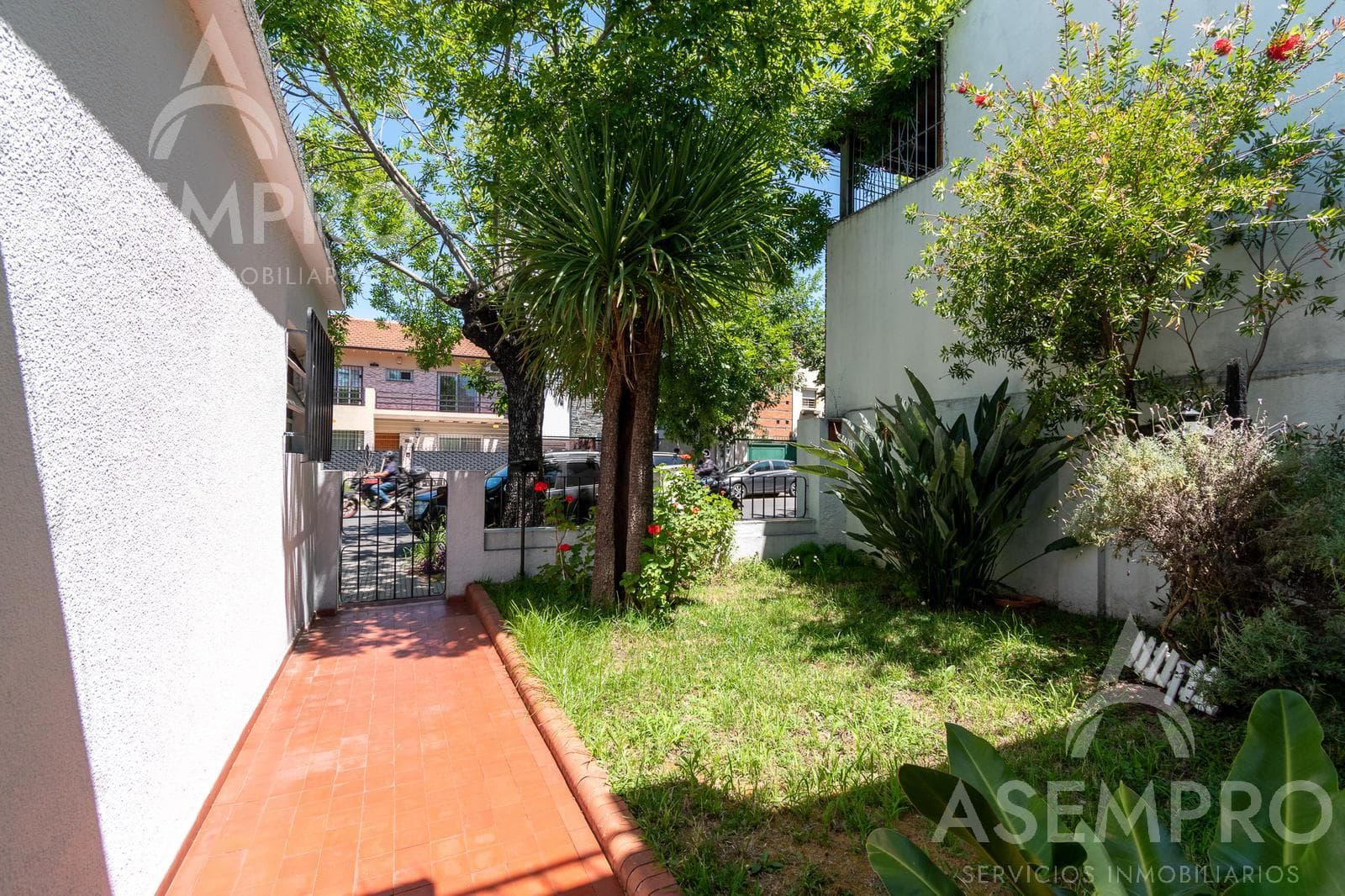 House in Villa Devoto