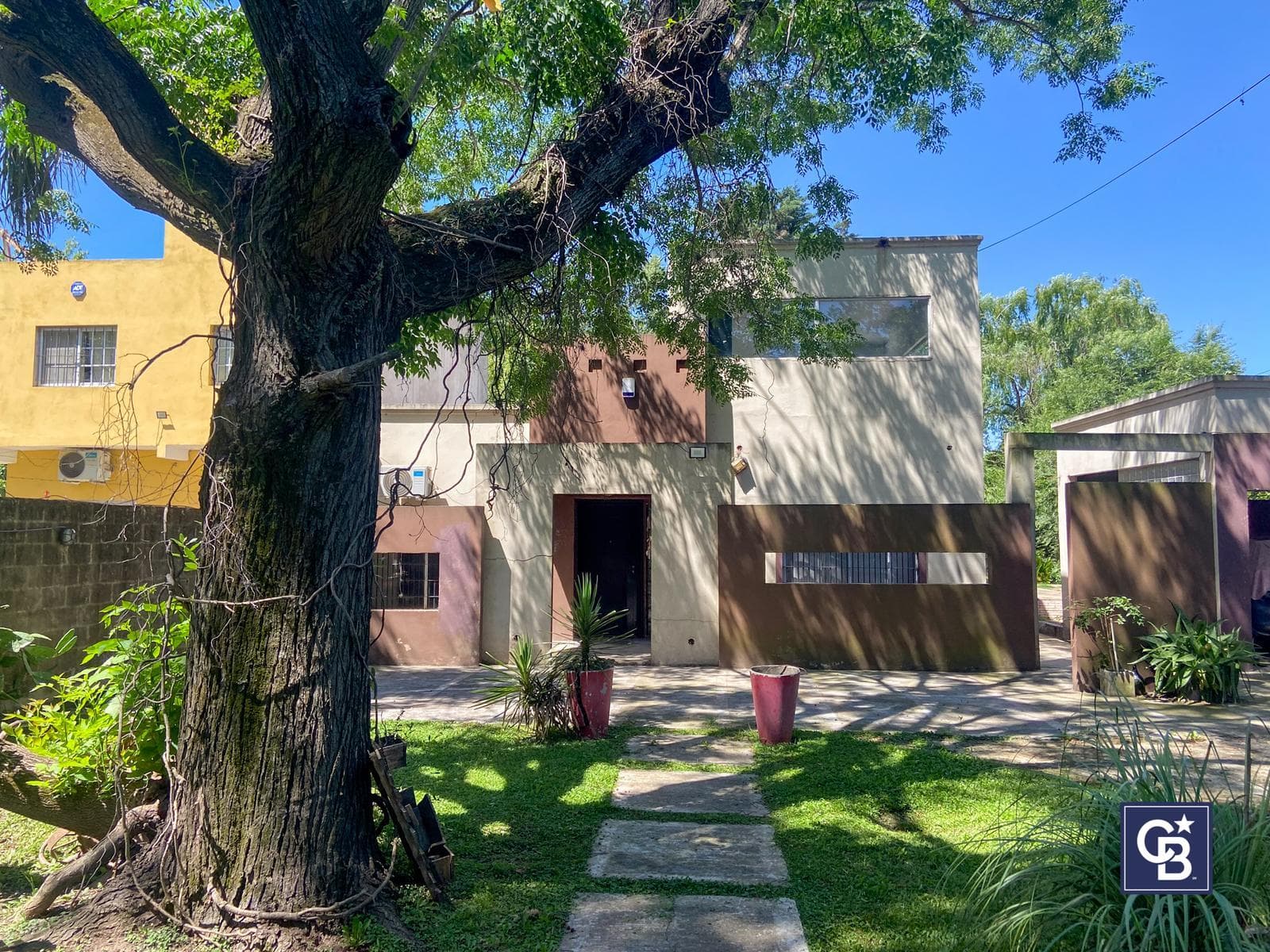 4-Bedroom House for Sale with Pool and Garden in Rincón de Tortuguitas