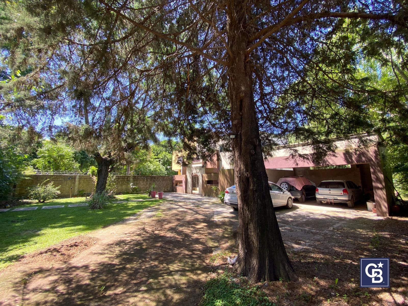 4-Bedroom House for Sale with Pool and Garden in Rincón de Tortuguitas