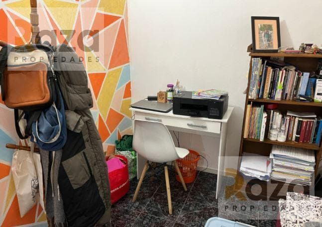 3-Bedroom House for Sale with Garage, Cordón: A Unique Investment Opportunity!