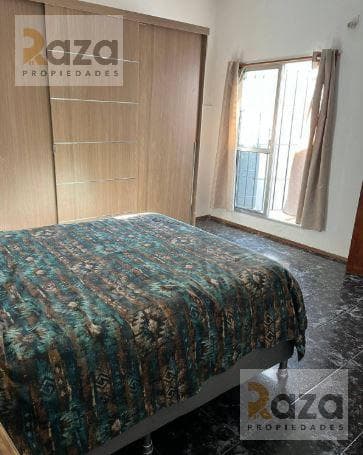 3-Bedroom House for Sale with Garage, Cordón: A Unique Investment Opportunity!