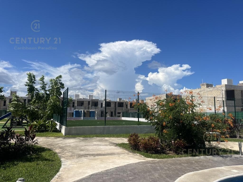 House for Sale in Porto Alto Privada Vallarta, Playa del Carmen P4509