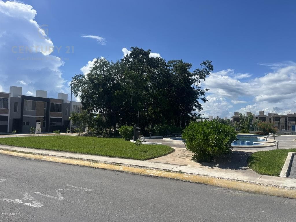House for Sale in Porto Alto Privada Vallarta, Playa del Carmen P4509