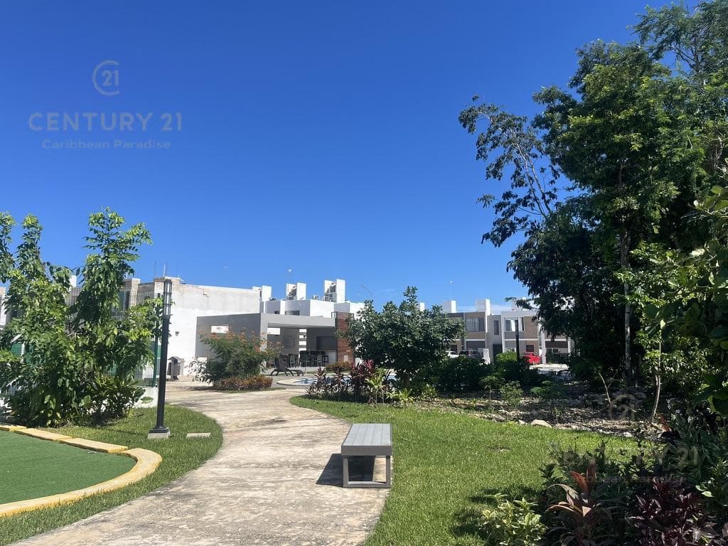 House for Sale in Porto Alto Privada Vallarta, Playa del Carmen P4509