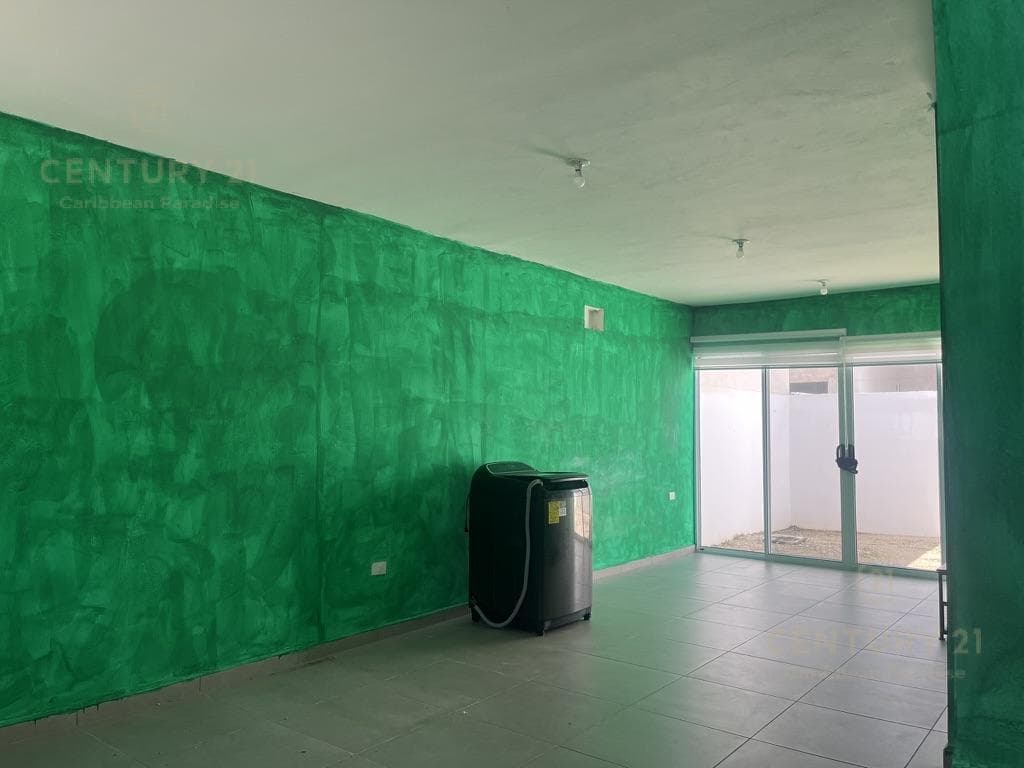 House for Sale in Porto Alto Privada Vallarta, Playa del Carmen P4509