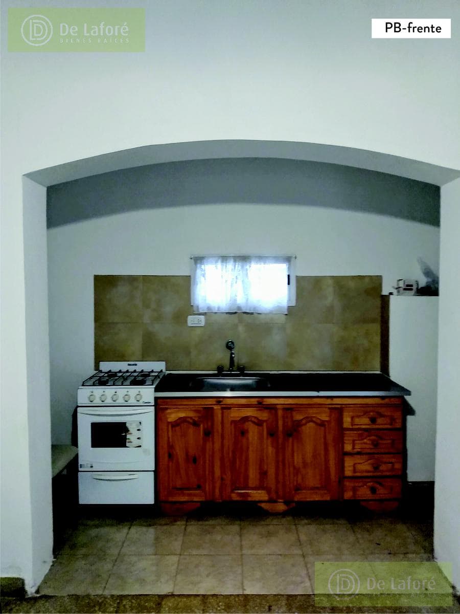 FOR RENT - 2-room ground-floor apartment in Beccar, with no building fees