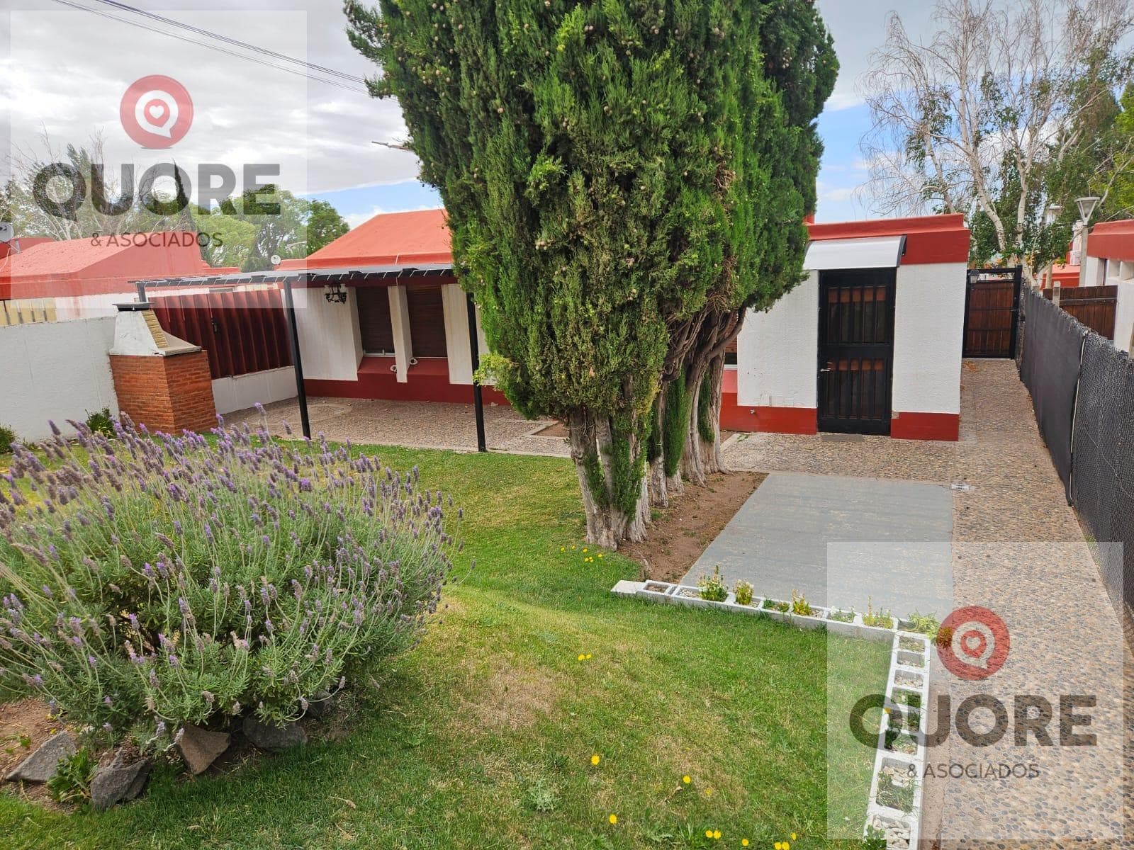 House for Sale in Villa El Chocón, Neighborhood 2