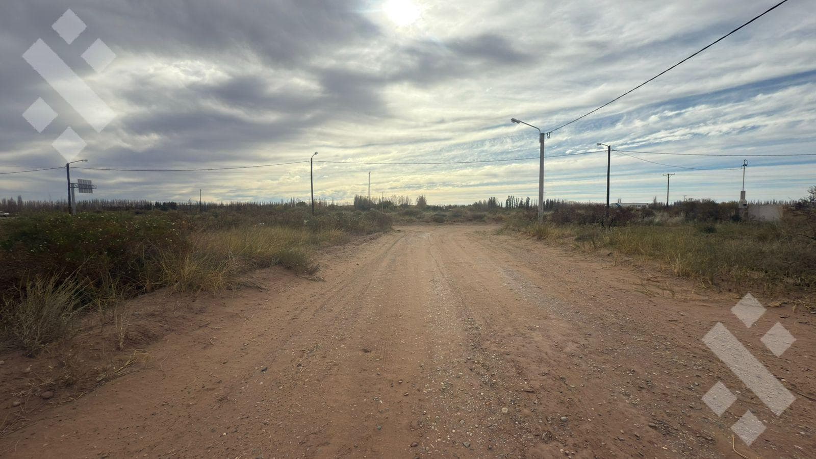 For Sale: 300 m² Lot, La Dorada Senillosa Neighborhood