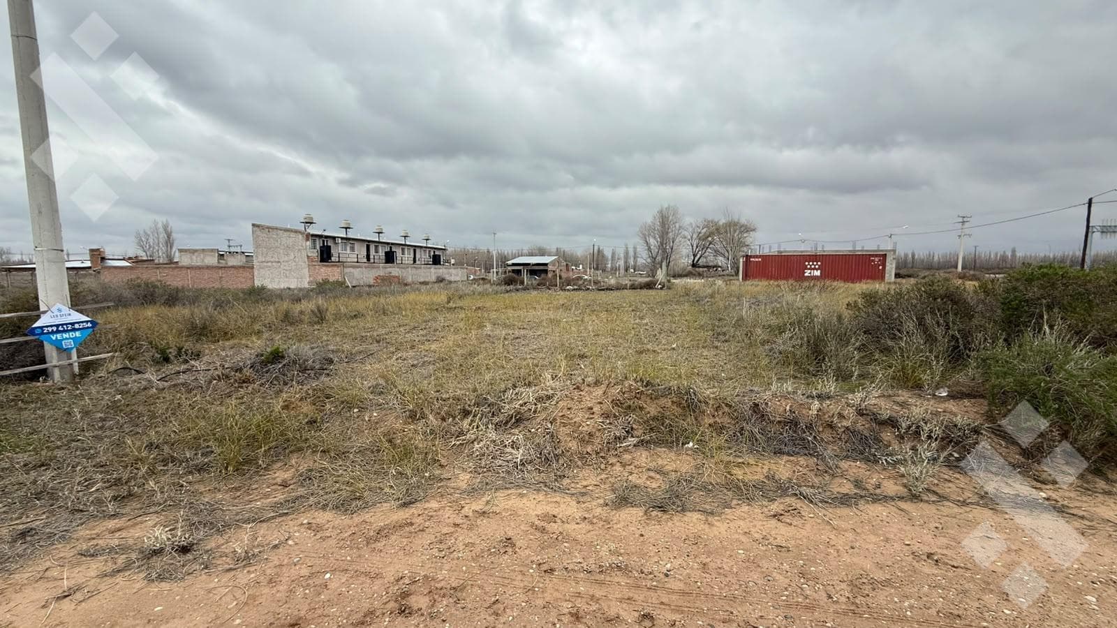 For Sale: 300 m² Lot, La Dorada Senillosa Neighborhood
