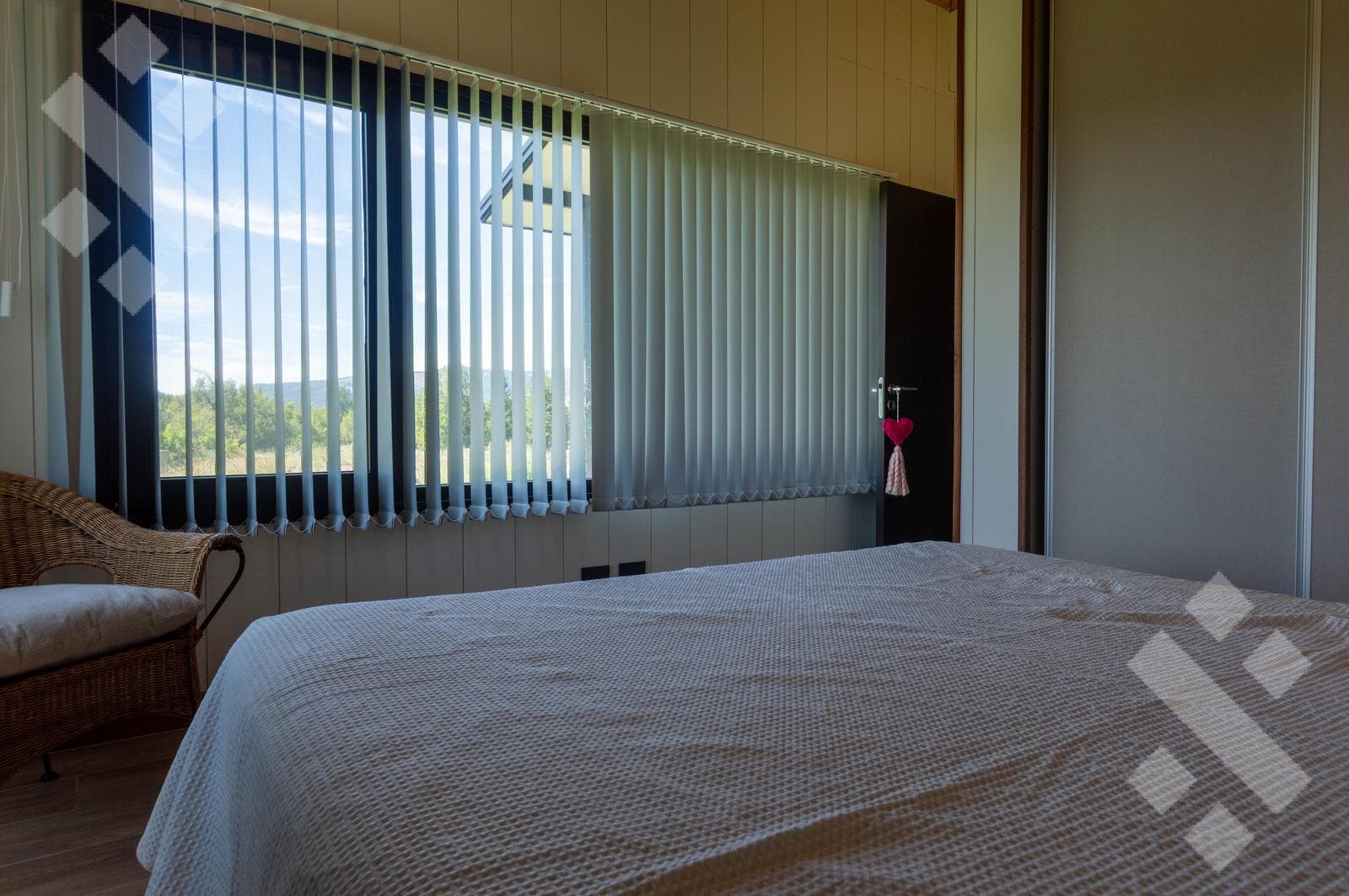 House for Sale: 3 Bedrooms and a Studio - El Pegual Country Club - San Martín de los Andes