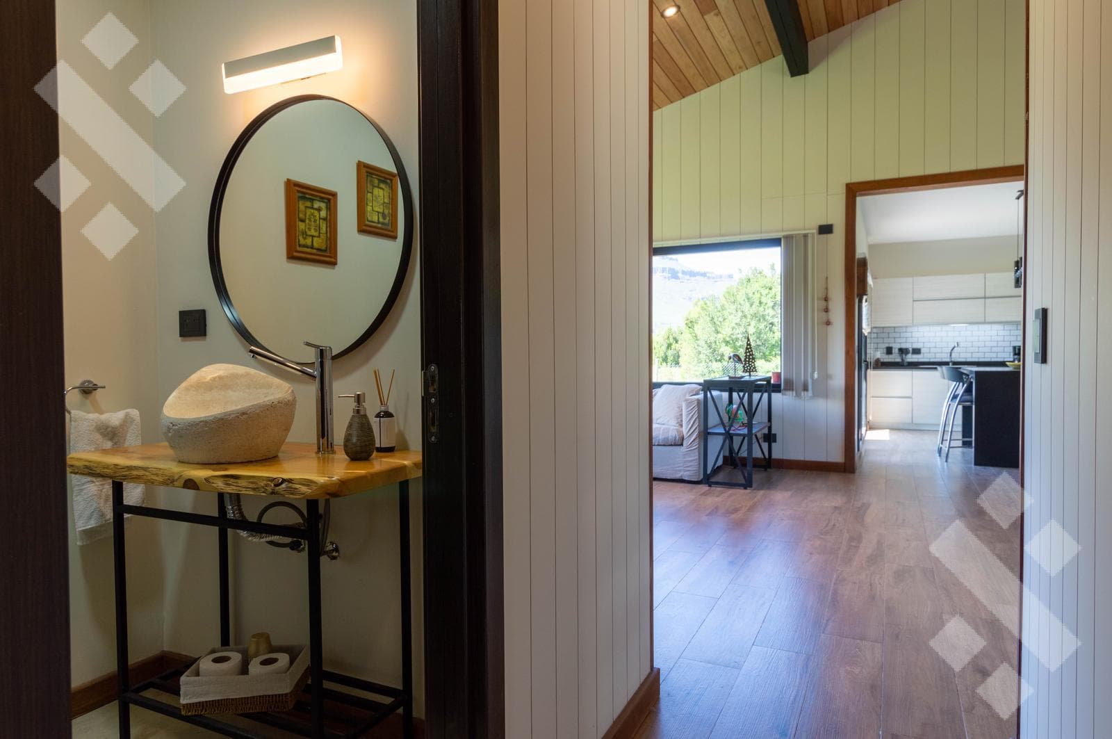 House for Sale: 3 Bedrooms and a Studio - El Pegual Country Club - San Martín de los Andes