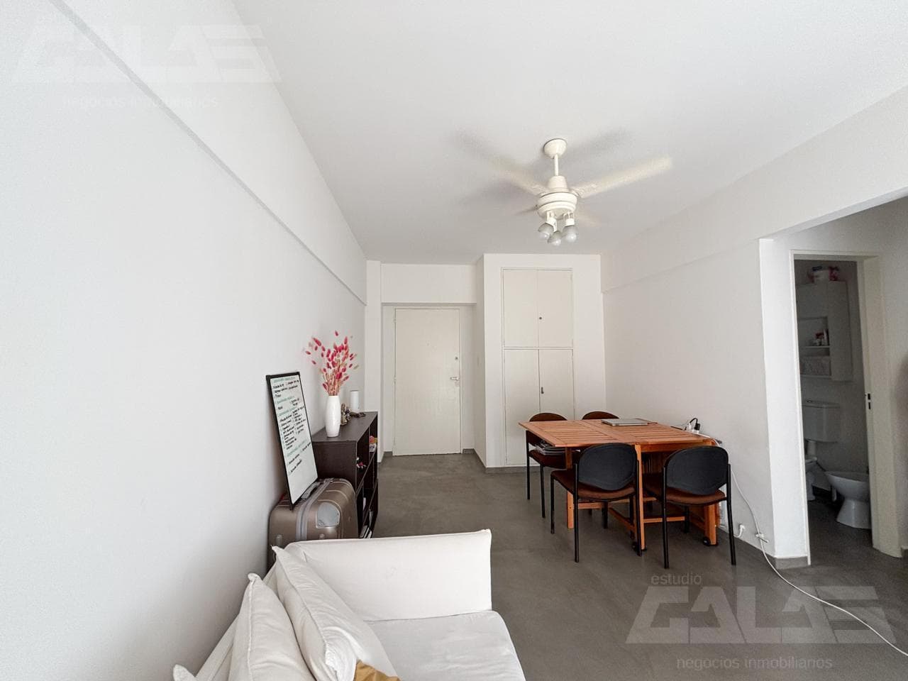 2-room apartment for sale, 1 block from the Ramos Mejía station – 50% FINANCING AVAILABLE!