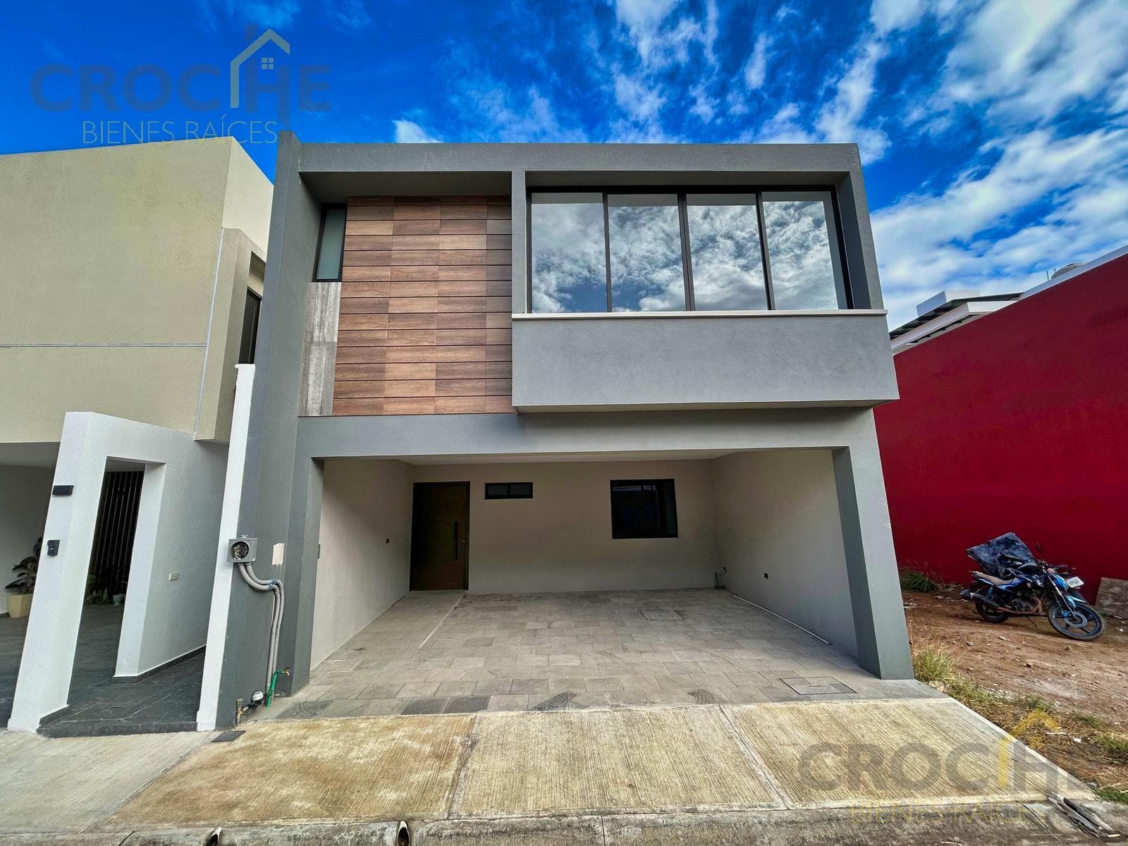 House with a bedroom on the ground floor for sale in Xalapa, Veracruz, in the La Finca Residencial neighborhood