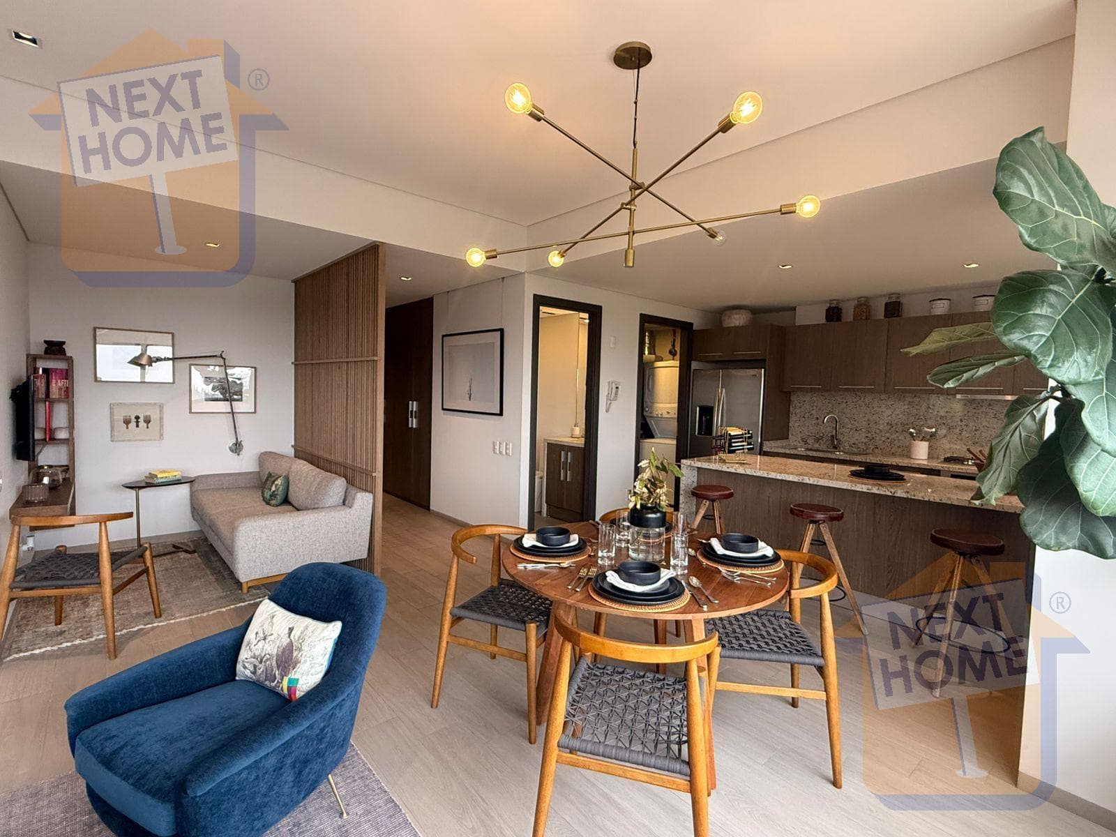 LUXURY APARTMENT FOR SALE in LOMAS DE VISTA HERMOSA