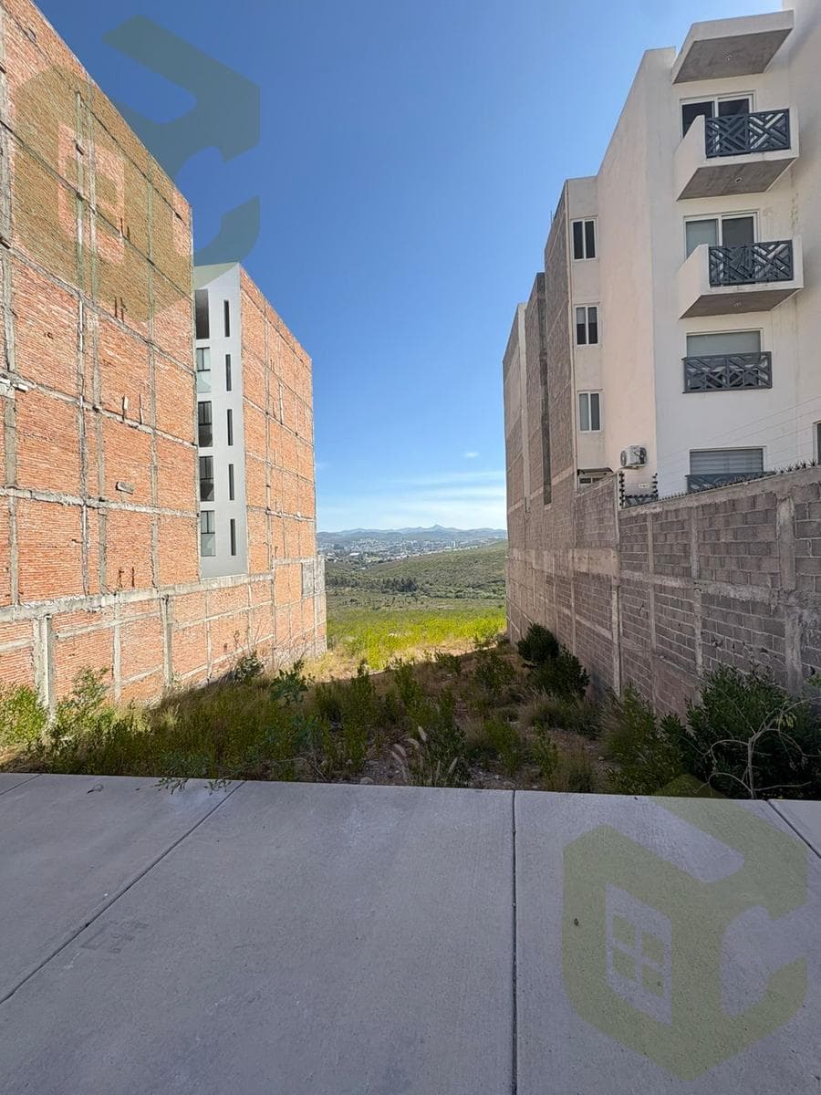 Land in Villa Magna suitable for apartment buildings