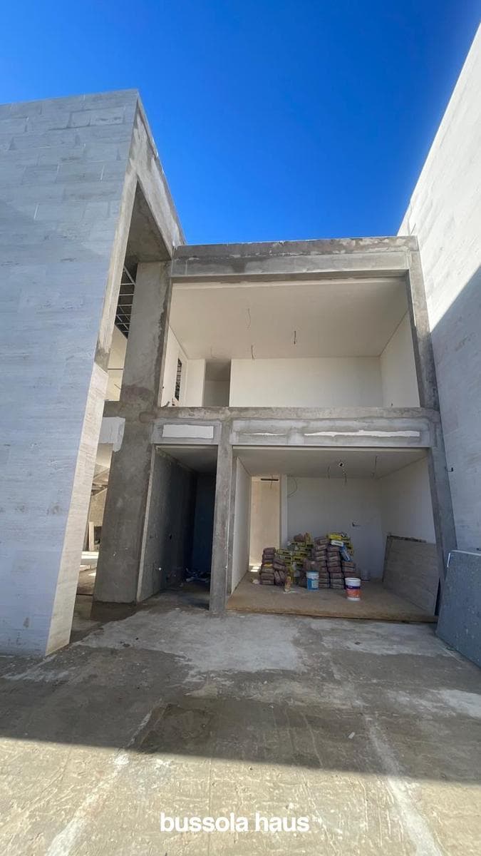 House in Los Puentes
