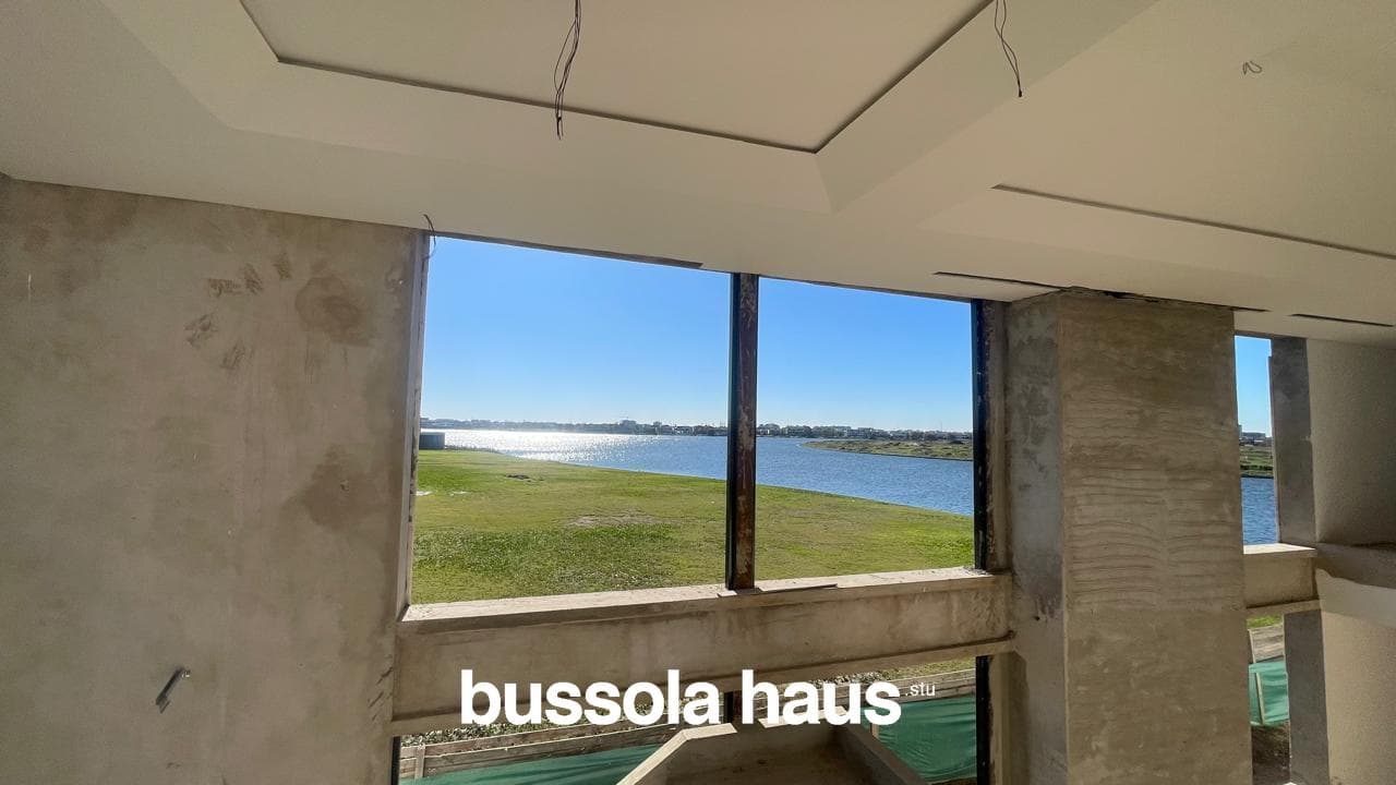 House in Los Puentes
