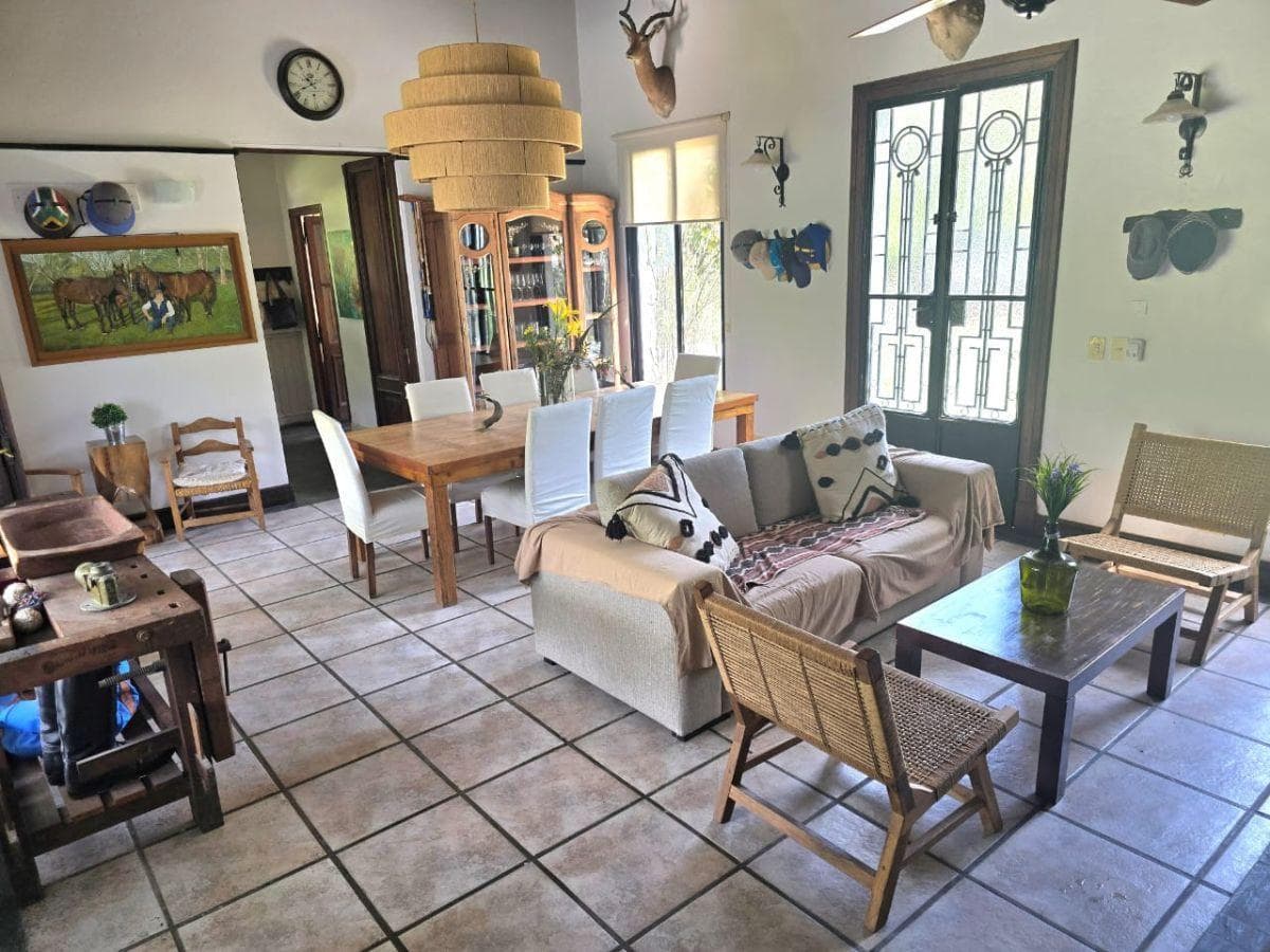 BEAUTIFUL HOME - SANTA CATALINA - OPEN HOUSE - LUJÁN