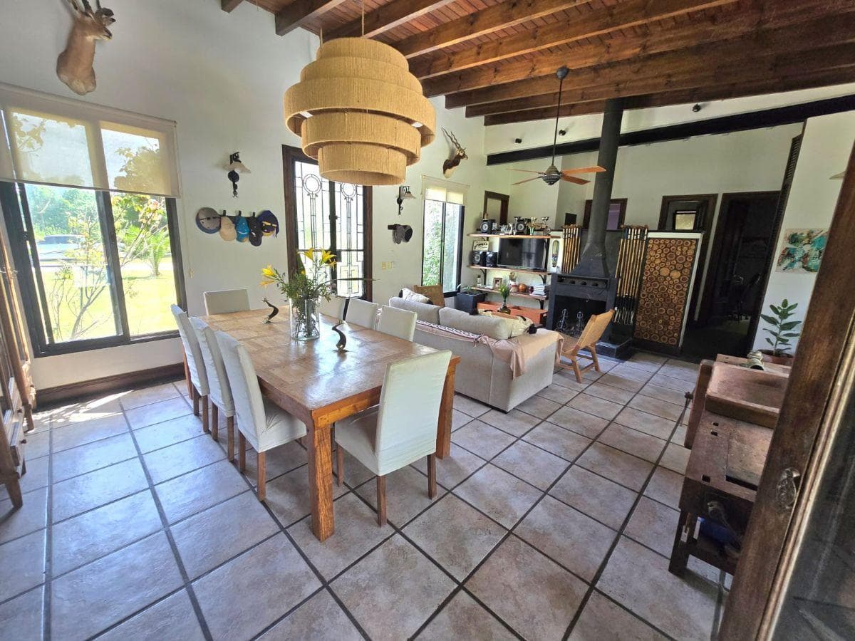 BEAUTIFUL HOME - SANTA CATALINA - OPEN HOUSE - LUJÁN